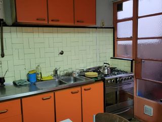 Departamento en venta - 2 dormitorios 1 baño - 45mts2 - Flores