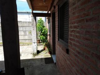 Casa en venta - 3 dormitorios 2 baños - cocheras - 600mts2 - San Carlos, La Plata