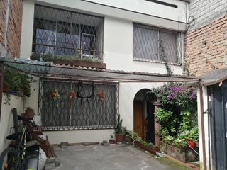 Foto 1 de Venta de casa en Quito