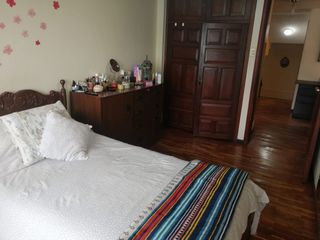 Foto 10 de Venta de casa en Quito