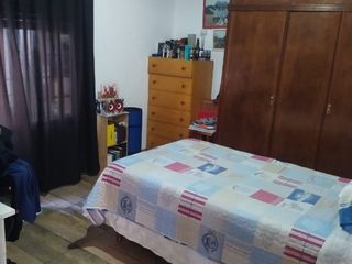 Foto 18 de Casa para 2 Familias en venta en Quilmes Oeste