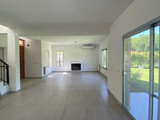 Casa - Santa Catalina, Villanueva Tigre