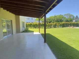 Casa - Santa Catalina, Villanueva Tigre
