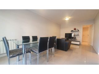 Depto de 3 amb c/ cochera (Lamadrid 2500)