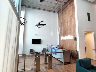 Oficina amoblada en edificio Green Buiding en  Palermo Hollywood