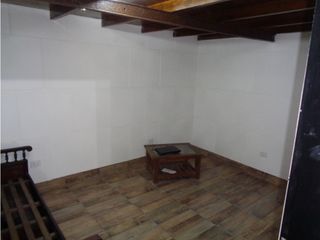 Foto 9 de VENTA PH 4 AMBIENTES H.YRIGOYEN 1600  RECICLADO A NUEVO!!