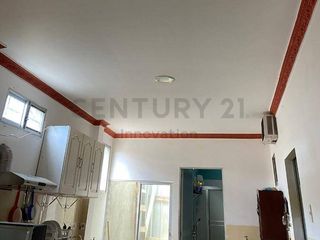 vendo casa 2 pisos,sauces 6, norte de guayaquil JoeG