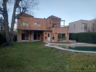 Venta Casa - Barrio Privado Santa Silvina / Pilar