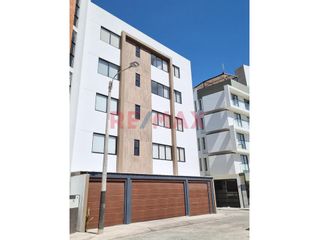 Departamento en Alquiler en Cayma