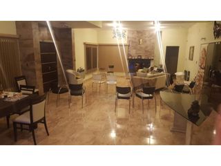 VENTA DE VIVIENDA EN FALDA DEL CARMEN - VIV0260
