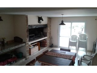 VENTA DE VIVIENDA EN FALDA DEL CARMEN - VIV0260