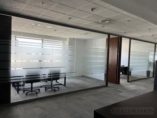 Oficina en Alquiler en Catalinas