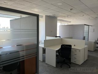 Oficina en Alquiler en Catalinas