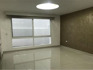 Foto 5 de casa de venta en manta zona sur