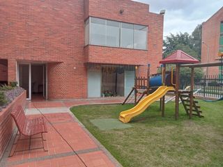 Foto 1 de apartamento en venta en mirandela. Cod V31918