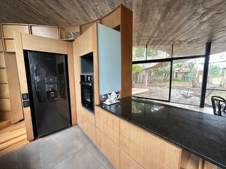 Foto 10 de Increible casa de 5 ambientes