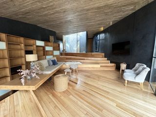Foto 2 de Increible casa de 5 ambientes