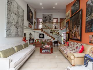 Foto 2 de casa en venta en niza. Cod V6213