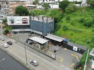 VENTA DE LOCAL COMERCIAL  URDESA