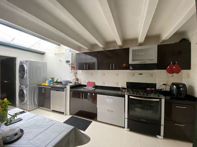 VENTA de CASAS en BOGOTA