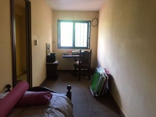 Casa en venta - 3 dormitorios 2 baños - 300mts2 - La Plata