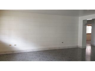 DEPARTAMENTO EN VENTA CERCA AL POLICENTRO - PARQUE DE LA KENNEDY