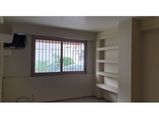DEPARTAMENTO EN VENTA CERCA AL POLICENTRO - PARQUE DE LA KENNEDY