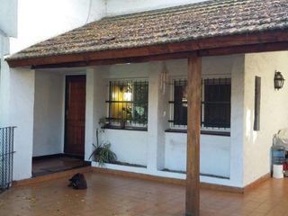 Foto 46 de Oficina de 5 ambientes con cochera en Venta San Isidro