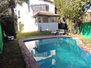 Foto 1 de Oficina de 5 ambientes con cochera en Venta San Isidro