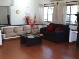 Foto 9 de Oficina de 5 ambientes con cochera en Venta San Isidro