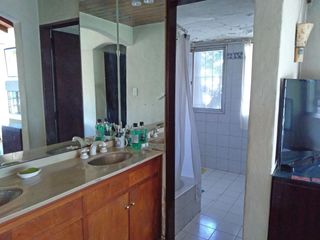 Foto 43 de Oficina de 5 ambientes con cochera en Venta San Isidro