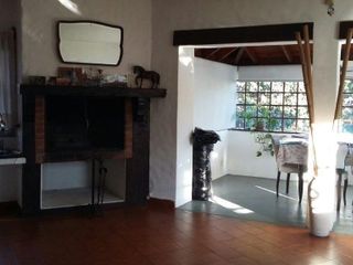 Oficina de 5 ambientes con cochera en Venta San Isidro