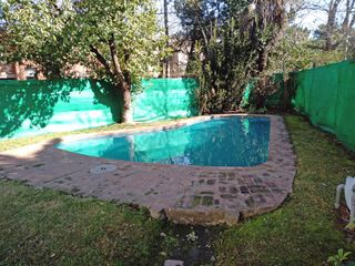 Foto 2 de Oficina de 5 ambientes con cochera en Venta San Isidro