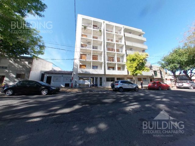 Departamento en venta - 1 dormitorio - Cochera cubierta - La Plata