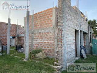 Locales y Duplex En Venta - General Rodriguez