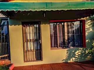 Foto 3 de GUIDEK - STASIUK PROPIEDADES VENDE EXCELENTE PROPIEDAD SOBRE CALLE UCRANIA