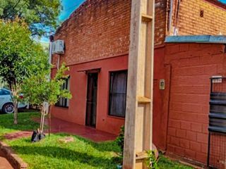 Foto 2 de GUIDEK - STASIUK PROPIEDADES VENDE EXCELENTE PROPIEDAD SOBRE CALLE UCRANIA