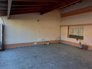 Casa en venta en Los Hornos - Dacal Bienes Raíces