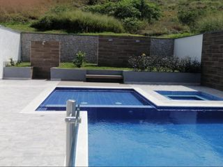Foto 20 de lote en venta en el albergue. Cod V107491