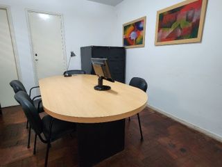 Chalet  uso profesional venta de 3 dormitorios c/ cochera en La Perla