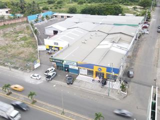 Foto 2 de Bodegas en alquiler Portoviejo Comando Policía