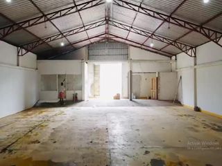 Foto 6 de Bodegas en alquiler Portoviejo Comando Policía