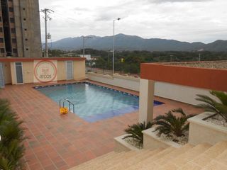 Foto 2 de apartamento en venta en altos del moral. Cod V10621