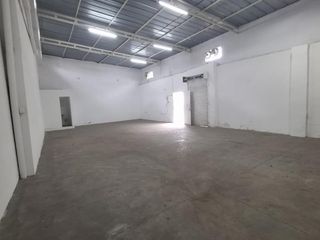 Foto 6 de bodega en arriendo en el llano. Cod A1379