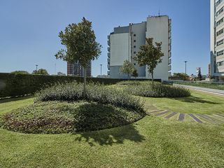 Venta 2 ambientes con cochera en Nuñez - Torre ASTOR