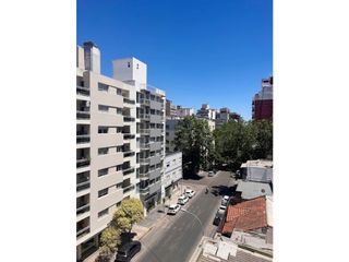 Foto 8 de ALQUILER POR TEMPORADA - DOS AMBIENTES CON BALCÓN A LA CALLE Y WIFI