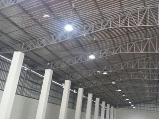 Foto 2 de Renta Pomasqui - 2.800 m2. BODEGA