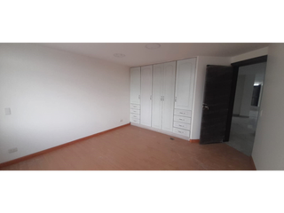 Foto 10 de OFICINA EN ARRIENDO 180 M2 - ISLA ISABELA Y TOMAS DE BERLANGA (SZ)