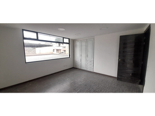 Foto 8 de OFICINA EN ARRIENDO 180 M2 - ISLA ISABELA Y TOMAS DE BERLANGA (SZ)