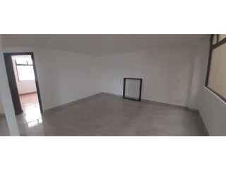 Foto 4 de OFICINA EN ARRIENDO 180 M2 - ISLA ISABELA Y TOMAS DE BERLANGA (SZ)